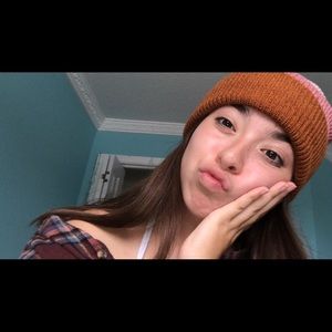 Meet your Posher, Daniela